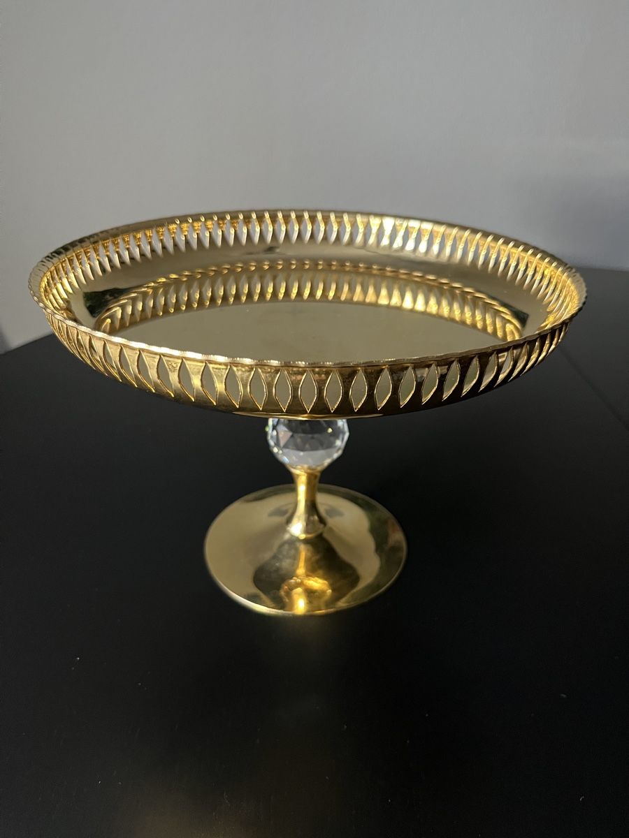 Golden Decorative Bowl Centerpiece Tazza